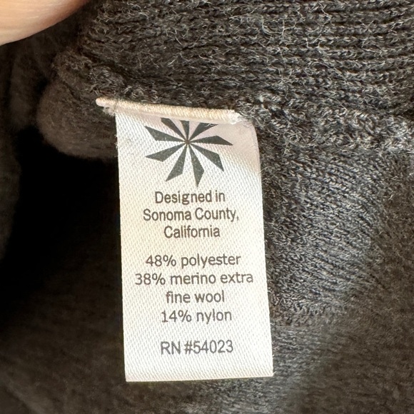 Athleta Thermal Honeycomb Sweater, Charcoal, Size S - Picture 7 of 8